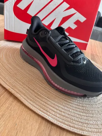 Pegasus Nike Premium bike usato — immagine 2 di 6