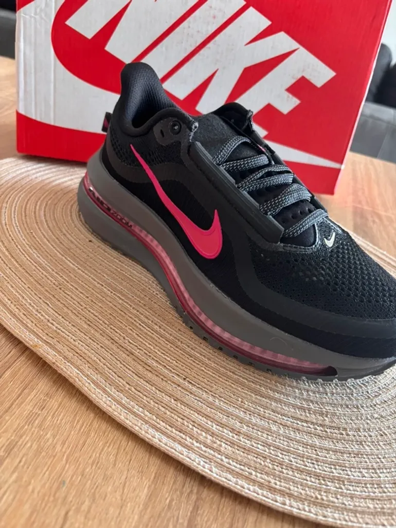 Pegasus Nike Premium bike usato — immagine 2 di 6
