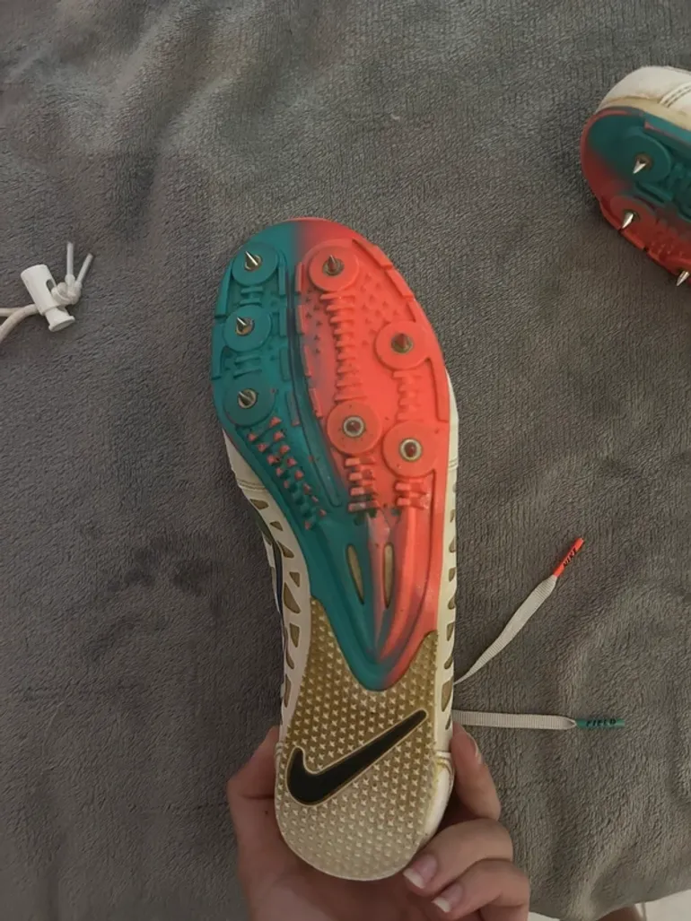 Nike Track Spikes bike usato — immagine 4 di 8