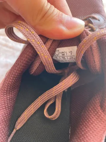 Used Asics Sneakers bike — image 6 of 6