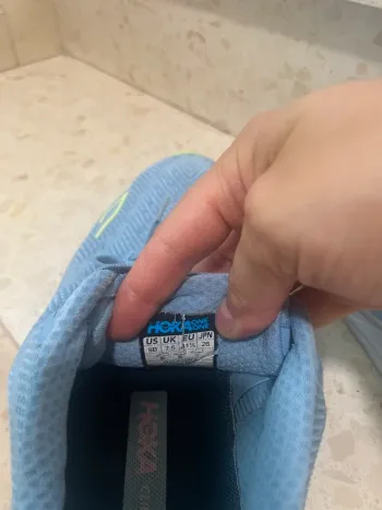 Used Hoka Laufschuhe bike — image 4 of 4