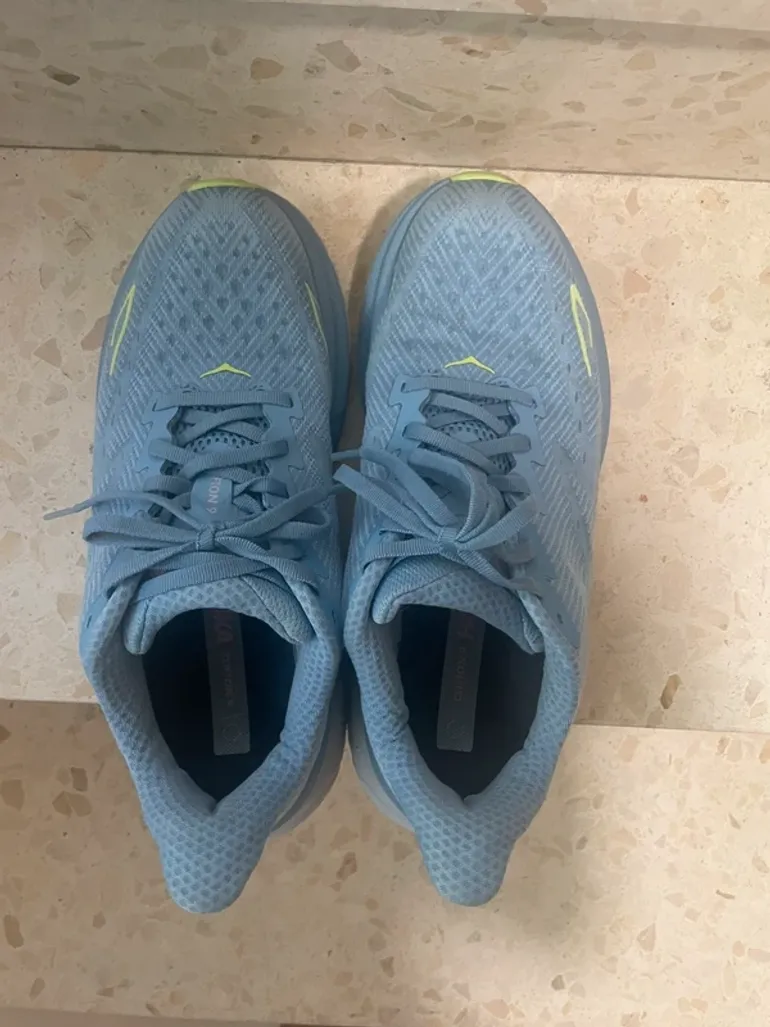 Used Hoka Laufschuhe bike — image 2 of 4