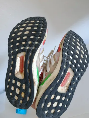 Tweedehands Adidas Ultraboost bike — afbeelding 5 van 5
