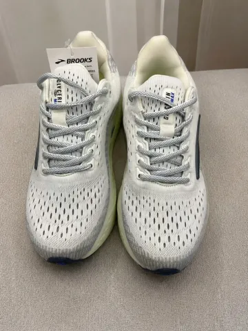 Used Brooks Glycerin Max 7 Running Shoes