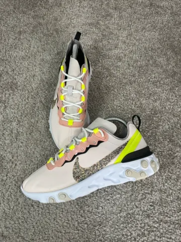 Used Lightweight React Running Shoes