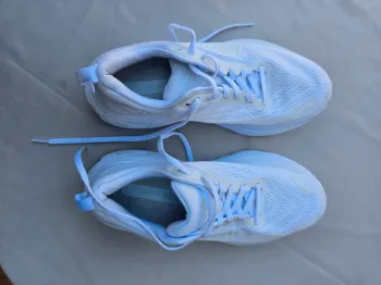 Used Hoka Bondi 8 bike — image 8 of 8
