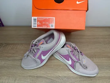 Tweedehands Rose Star Runner 5 GS Running Shoes