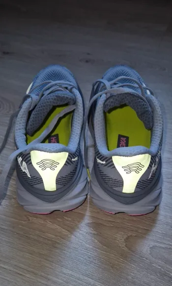 Použité Hoka Clifton 9 Goretex bike — obrázek 13 z 14