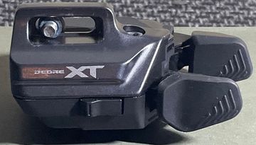 Used Shimano XT Di2 SW-M8250-IR I-Spec EV Schalthebel rechts Drivetrain & Pedals