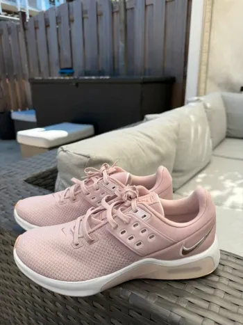 Gebrauchtes Nike Sneakers bike — Bild 1 von 9
