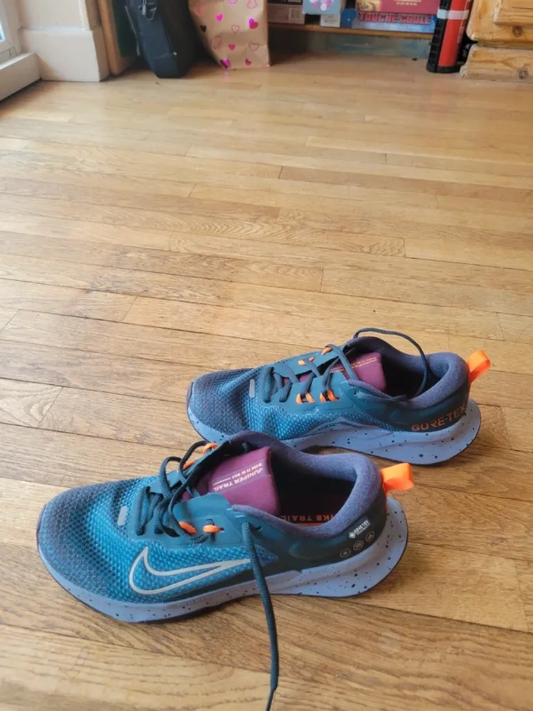 Gebrauchtes Nike Running Shoes Women bike — Bild 2 von 7