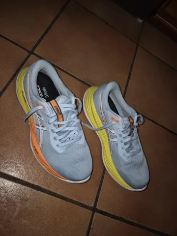 Used Asics Stratus 5 bike — image 3 of 4