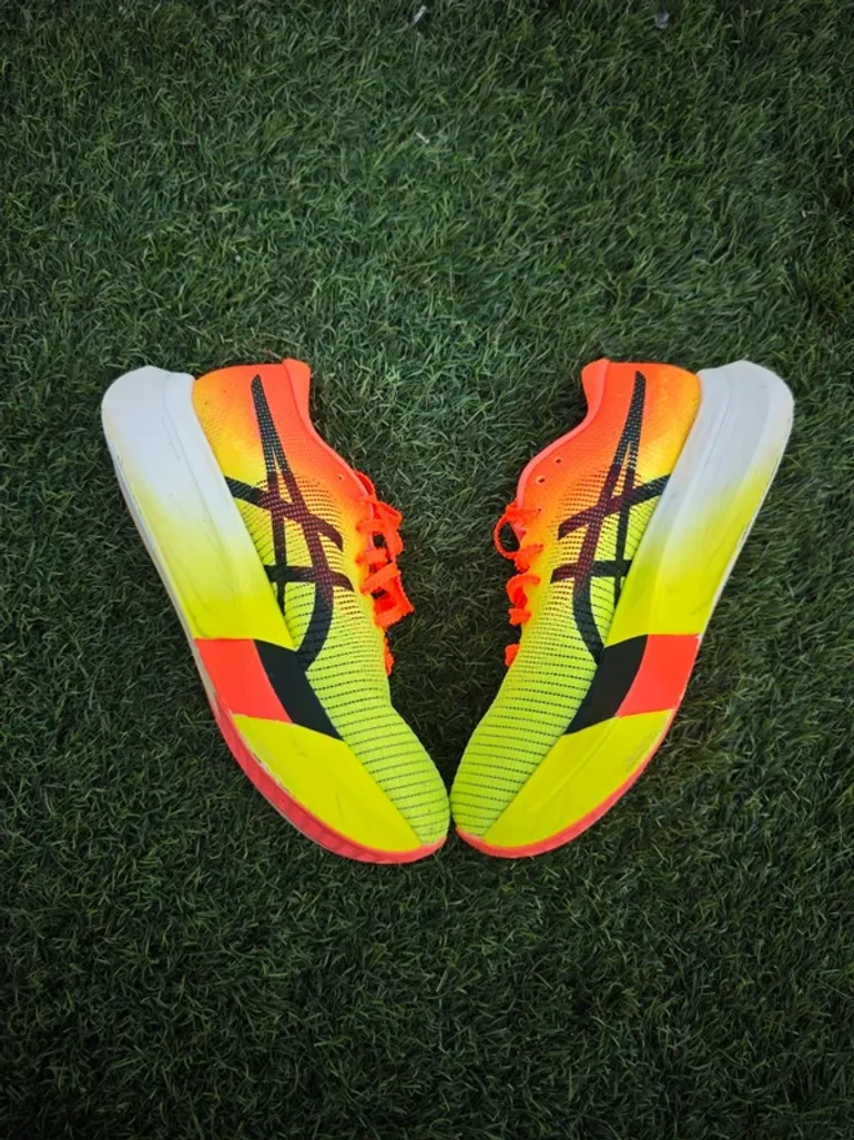 Asics Metaspeed Sky Paris bike d'occasion — image 2 sur 15