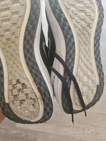 Used Nike Vomero plus bike — image 9 of 9