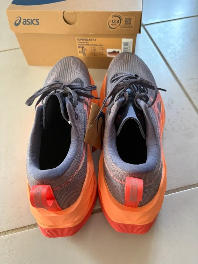 Tweedehands Asics Superblast 2 bike — afbeelding 5 van 8