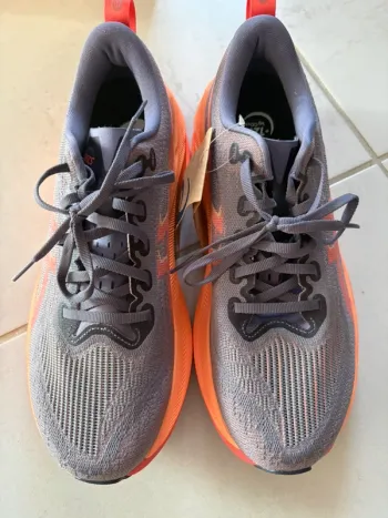 Tweedehands Asics Superblast 2 bike — afbeelding 3 van 8
