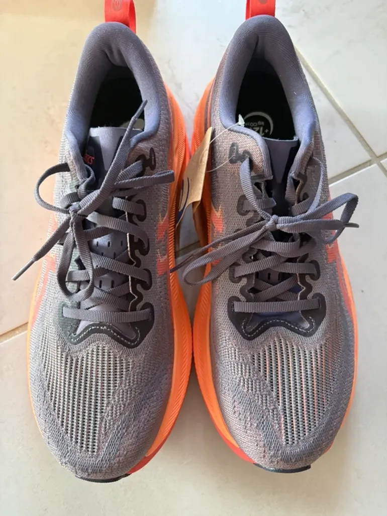 Tweedehands Asics Superblast 2 bike — afbeelding 3 van 8