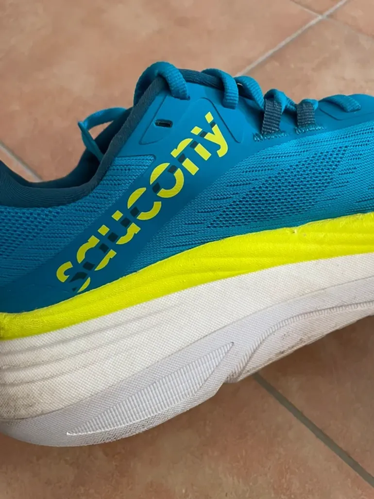Używany Saucony Hurricane 24 bike — zdjęcie 6 z 7