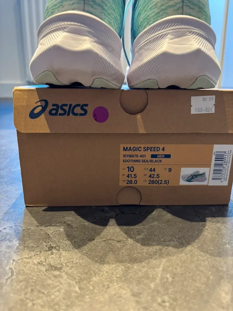 Used Asics Magic Speed 4 bike — image 3 of 5