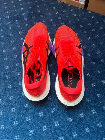 Asics MetaSpeed Sky bike d'occasion — image 4 sur 4