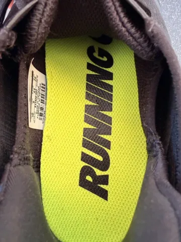 Used Nike Free RN 2018 bike — image 4 of 4