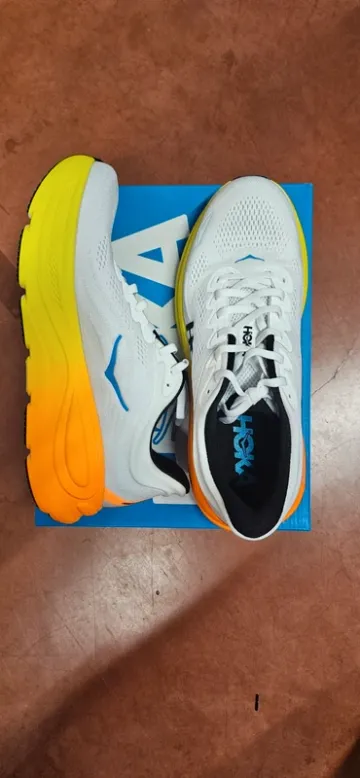 Gebrauchtes Hoka Bondi 9 Running Shoes
