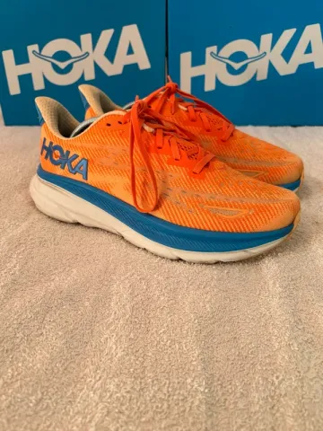 Used Orange Clifton 9 Running Shoes
