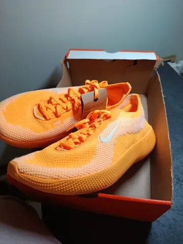 Used Nike Free 2025 Running Shoes