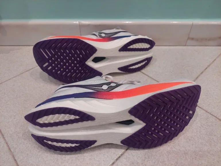 Used Saucony Endorphin Speed 4 bike — image 4 of 5