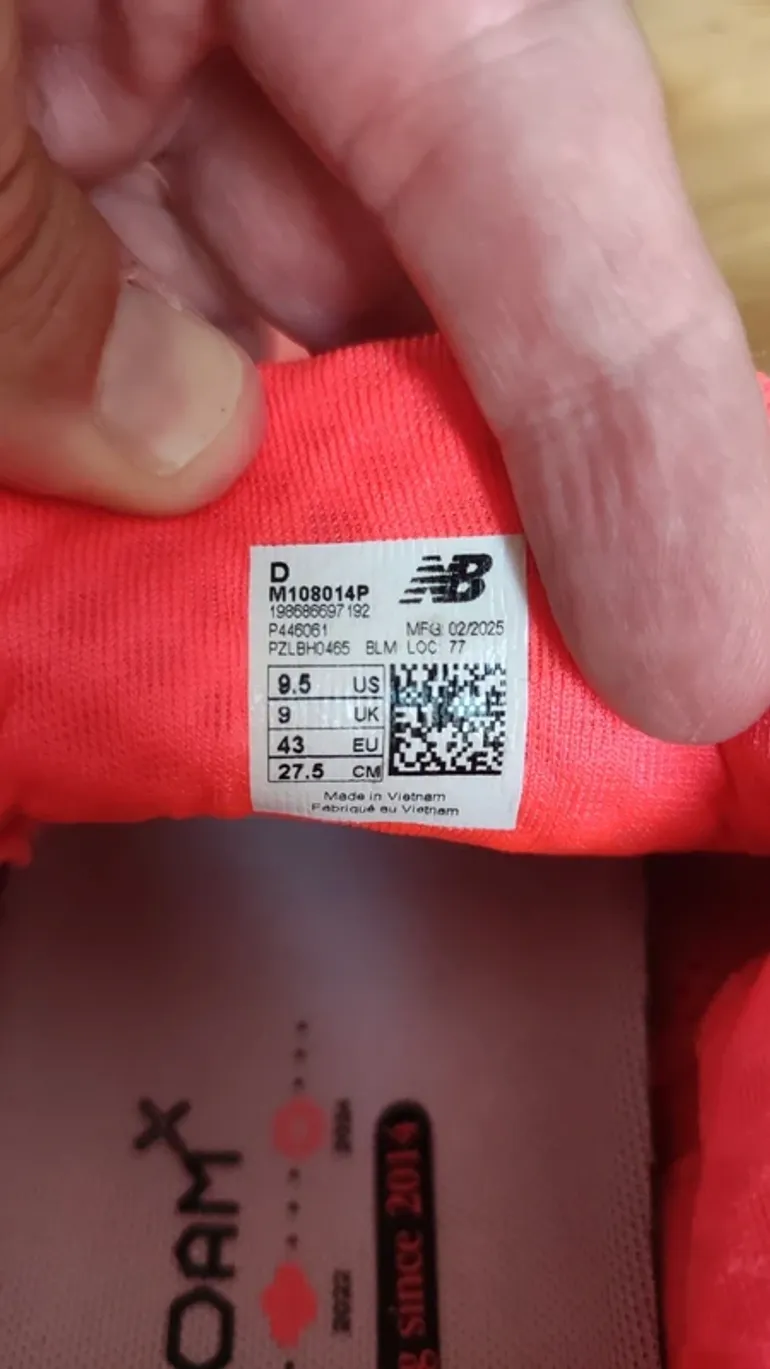 New Balance Fresh Foam 1080 V14 bike usato — immagine 5 di 6