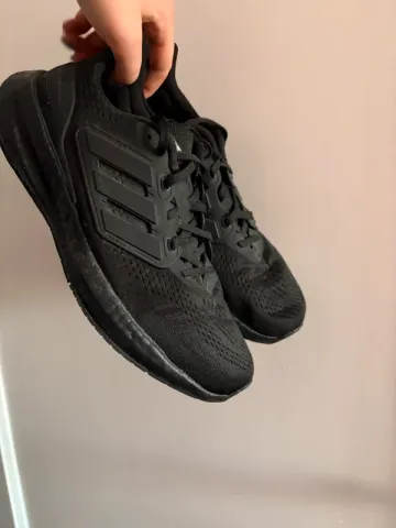 Used Adidas PureBOOST 23 bike — image 1 of 9