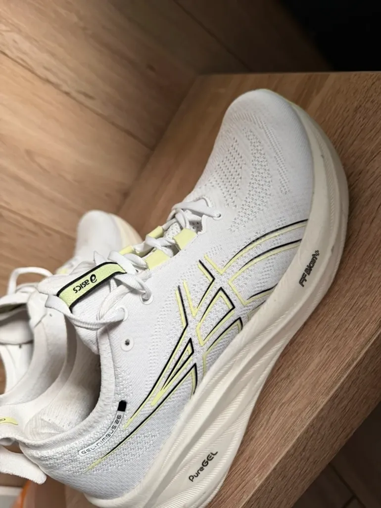 Gebrauchtes Asics Gel Nimbus 26 bike — Bild 3 von 9