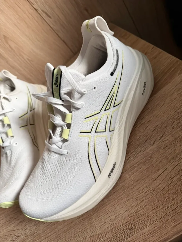 Gebrauchtes Asics Gel Nimbus 26 bike — Bild 4 von 9