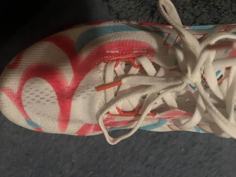 Used Asics Novablast 5 Tokyo Marathon 2025 bike — image 4 of 6