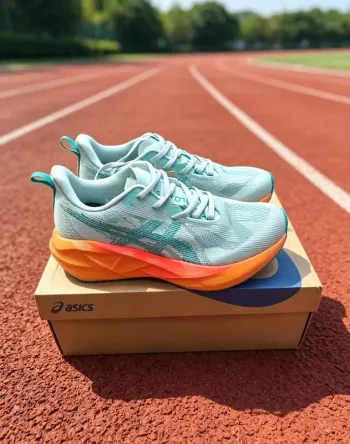 Käytetty Asics Sneakers bike — kuva 5 / 5