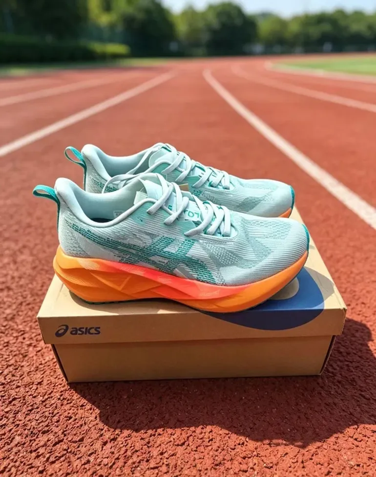 Käytetty Asics Sneakers bike — kuva 5 / 5