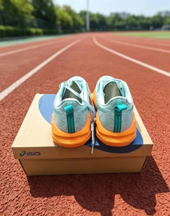Käytetty Asics Sneakers bike — kuva 4 / 5