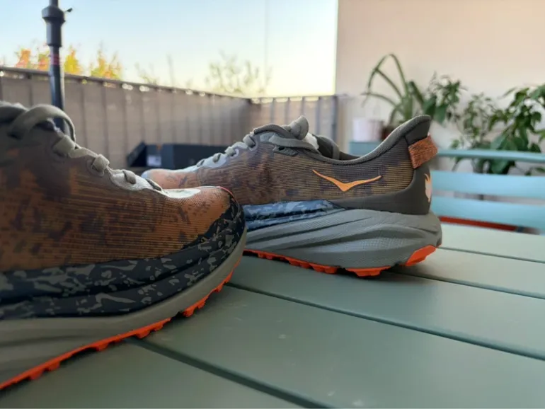 Hoka Speedgoat 6 bike d'occasion — image 8 sur 11