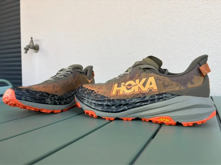 Hoka Speedgoat 6 bike d'occasion — image 2 sur 11