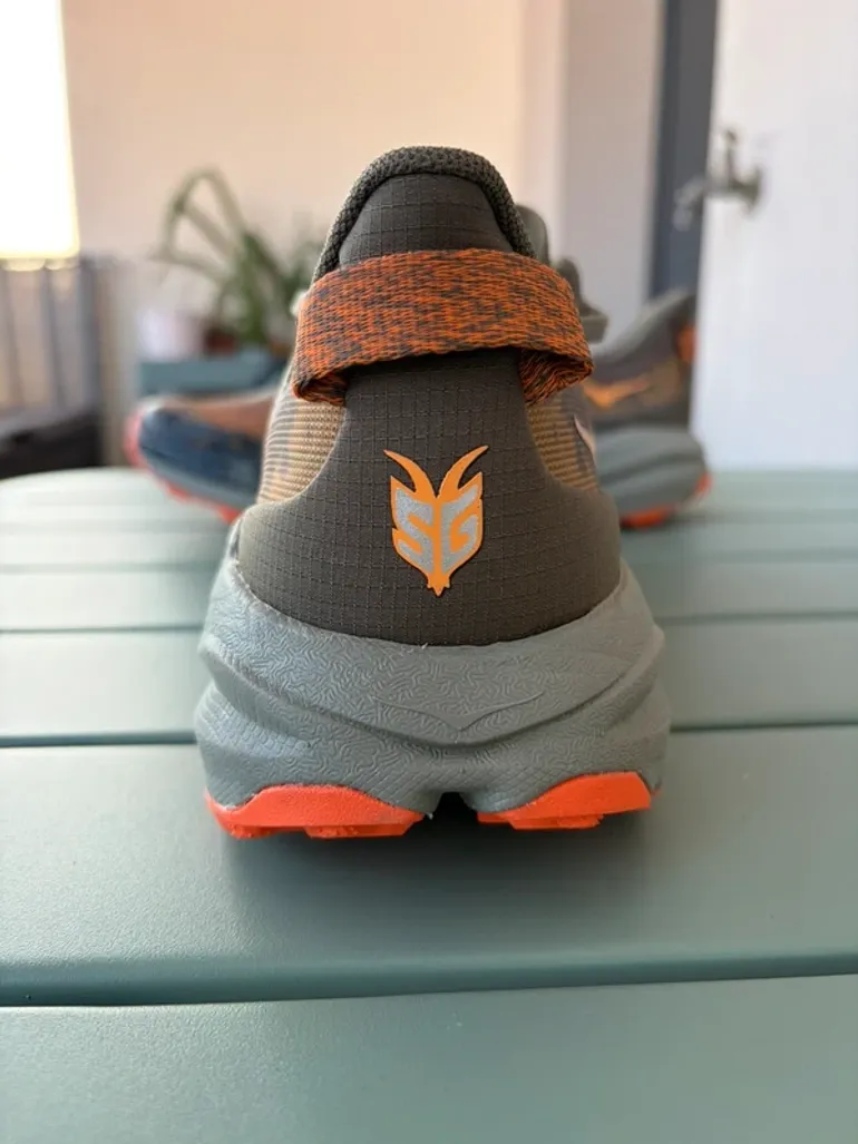 Hoka Speedgoat 6 bike d'occasion — image 5 sur 11