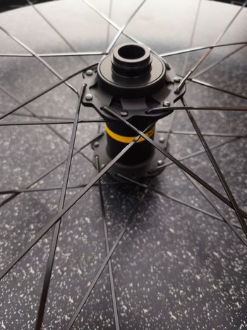 Tweedehands Mavic Deemax 29" bike — afbeelding 2 van 8