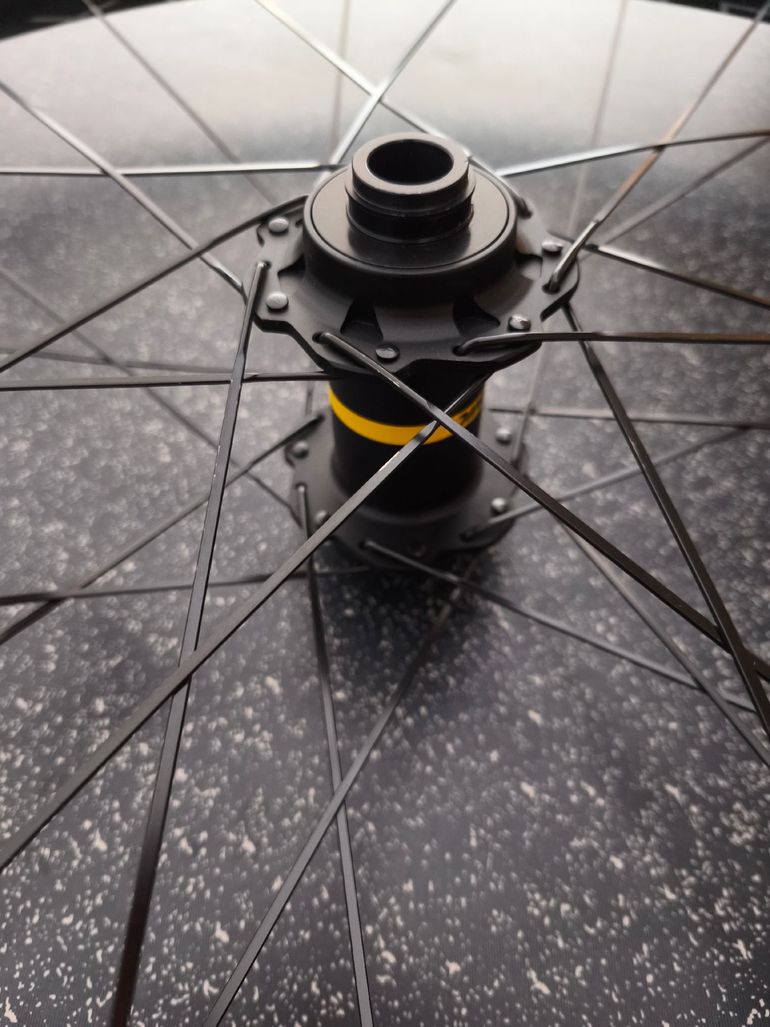 Tweedehands Mavic Deemax 29" bike — afbeelding 2 van 8