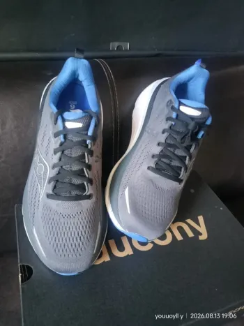 Używany Saucony Hurricane 25 bike — zdjęcie 5 z 5