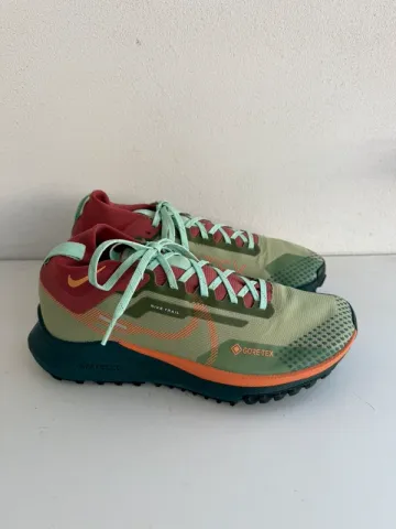 Käytetty Nike Trail Running Shoes