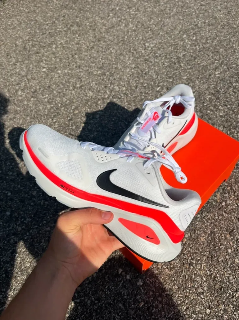 Used Orange Nike Structure 26 bike — image 6 of 15