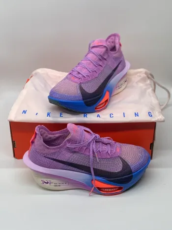 Used Nike Air Zoom Alphafly Next% 3 bike — image 2 of 15