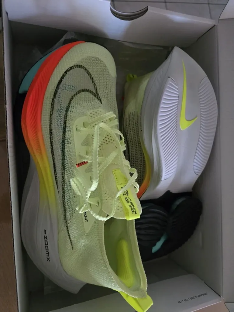 Used Orange Air Zoom Alphafly bike — image 2 of 3
