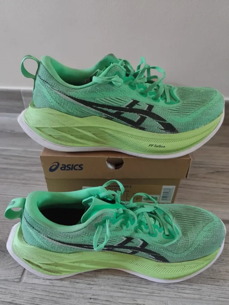 Used Asics Superblast 2 bike — image 1 of 6