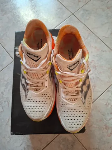 Brugt Saucony Endorphin Speed 4 Running Shoes