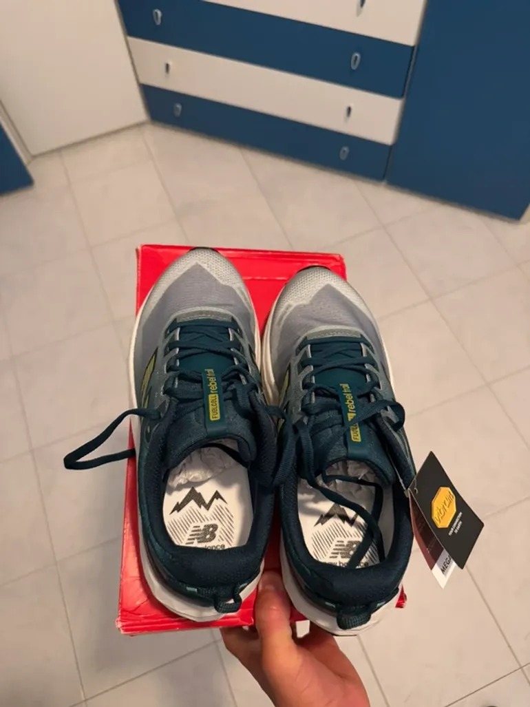 Použité New Balance FuelCell Rebel Trail bike — obrázek 7 z 7